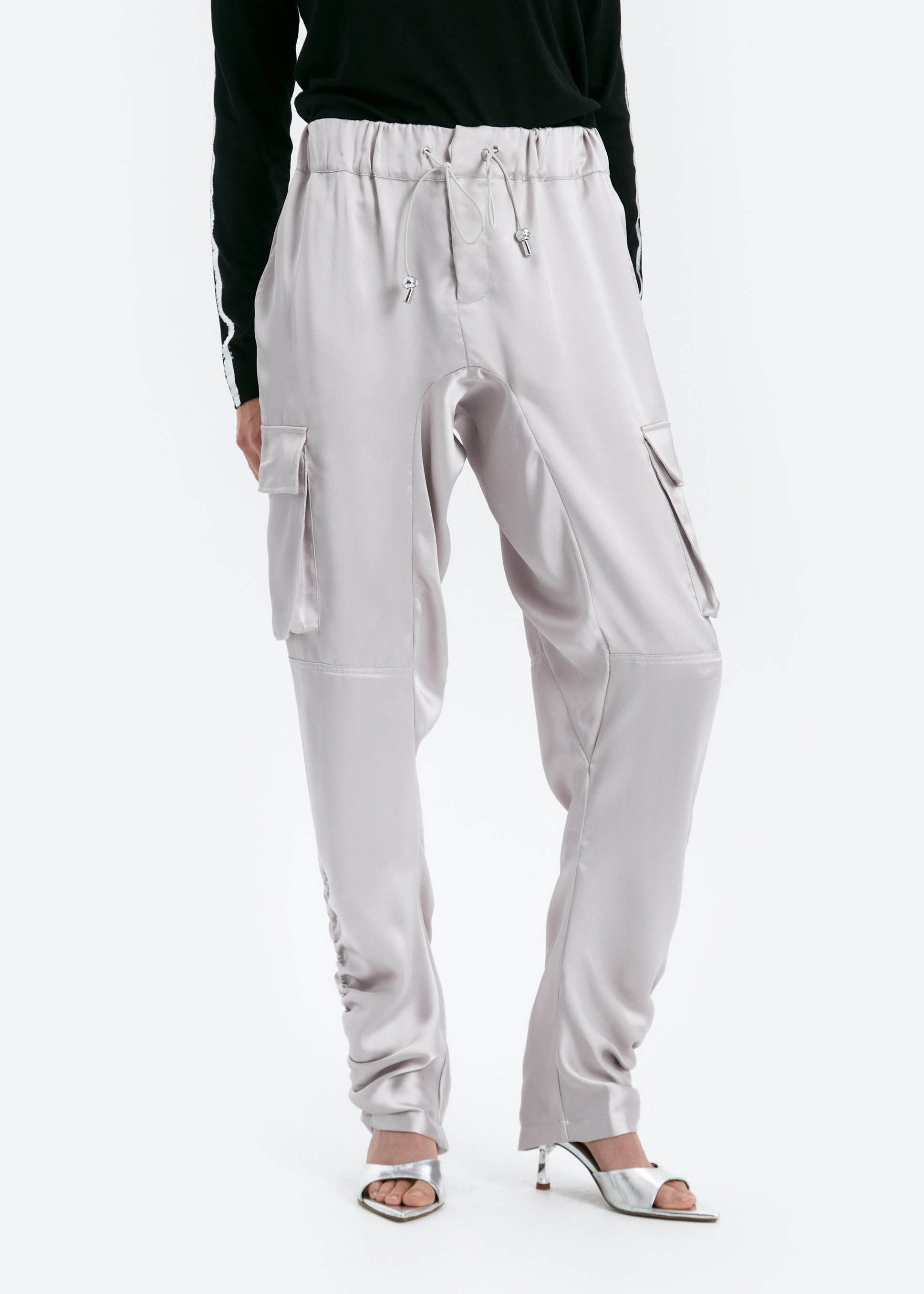 Ruched bottom sweatpants outlet