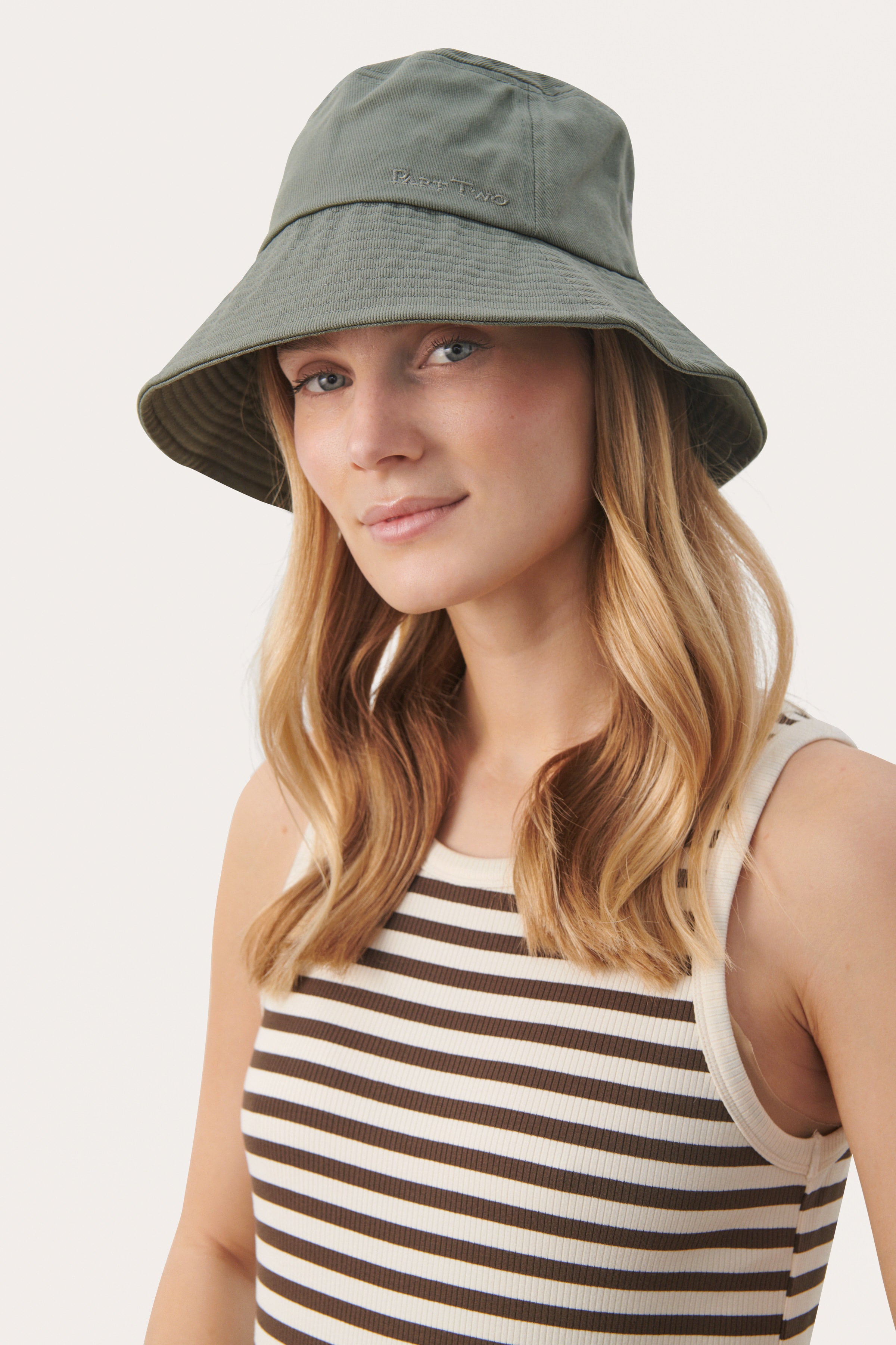 Green fisherman hat deals